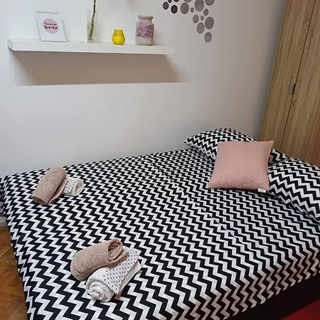 Summer Vibes Apartment